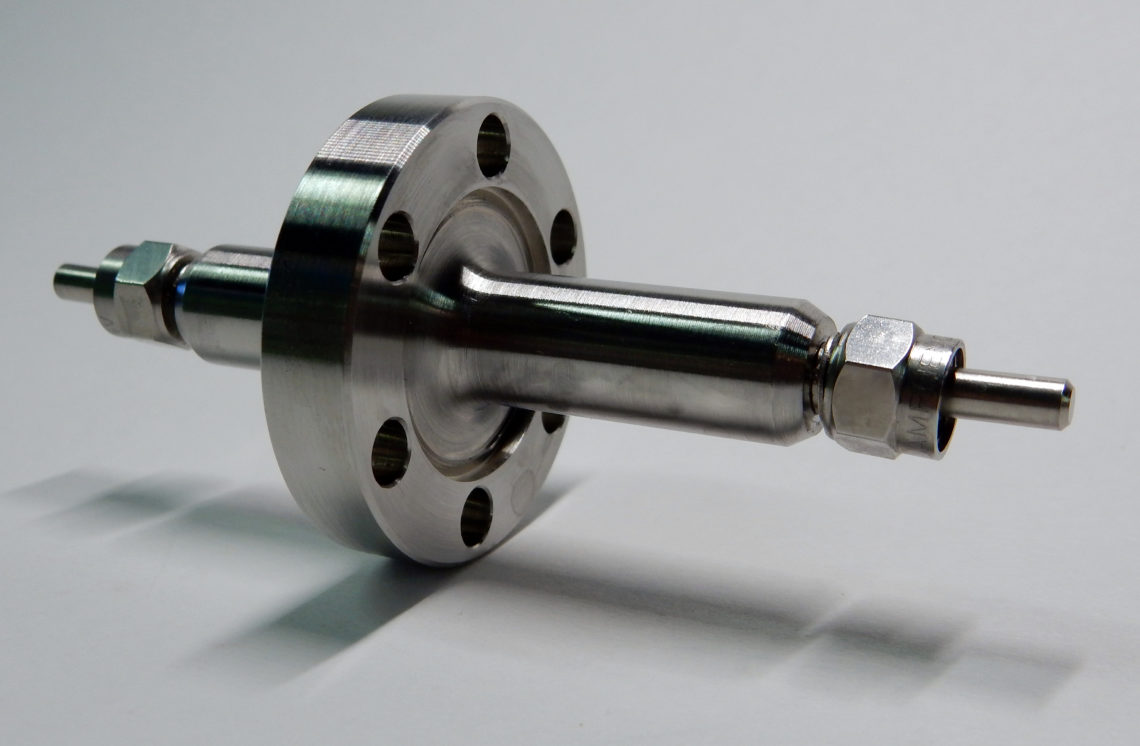 KF25 Fiber Feedthrough